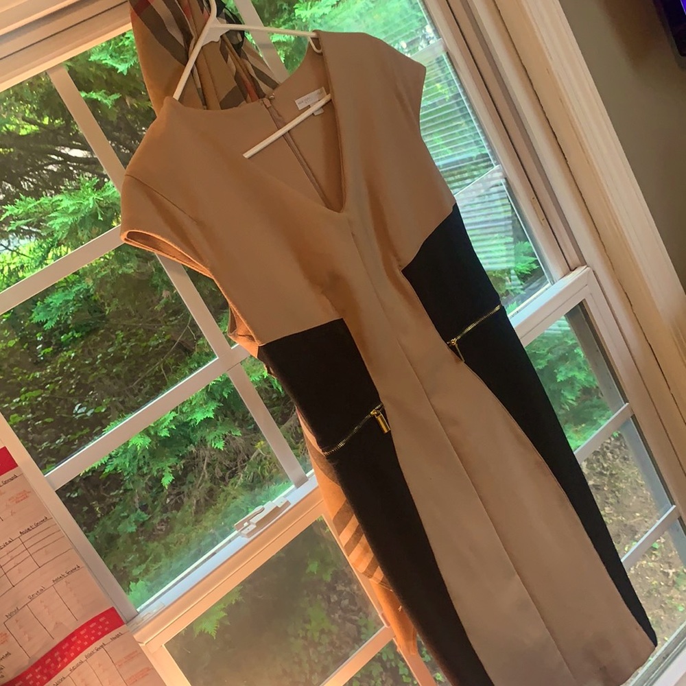 New York & Co. STRETCH dress w/ gold zippers- sz M